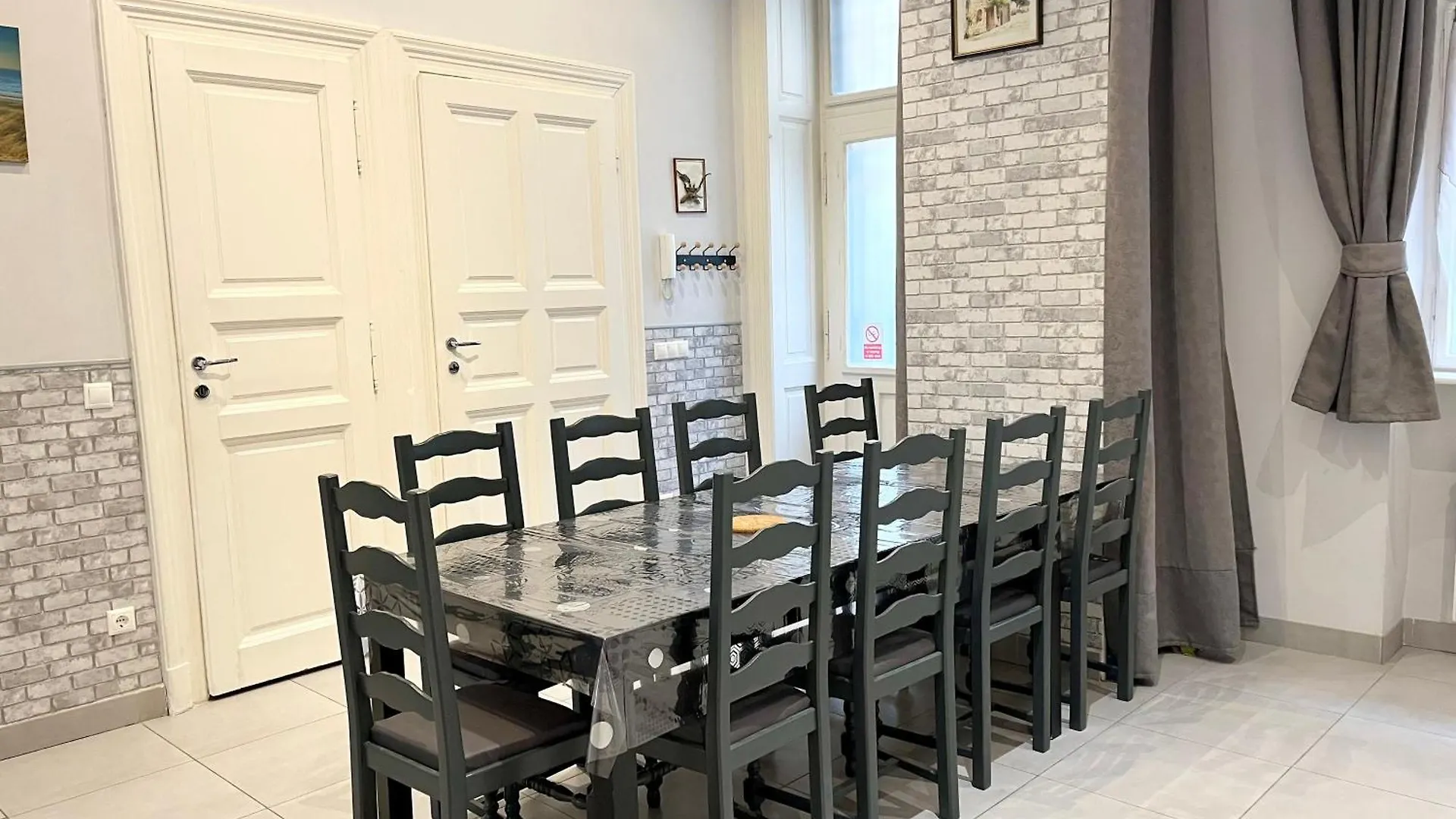 Rakoczi Apt Budapest Apartment
